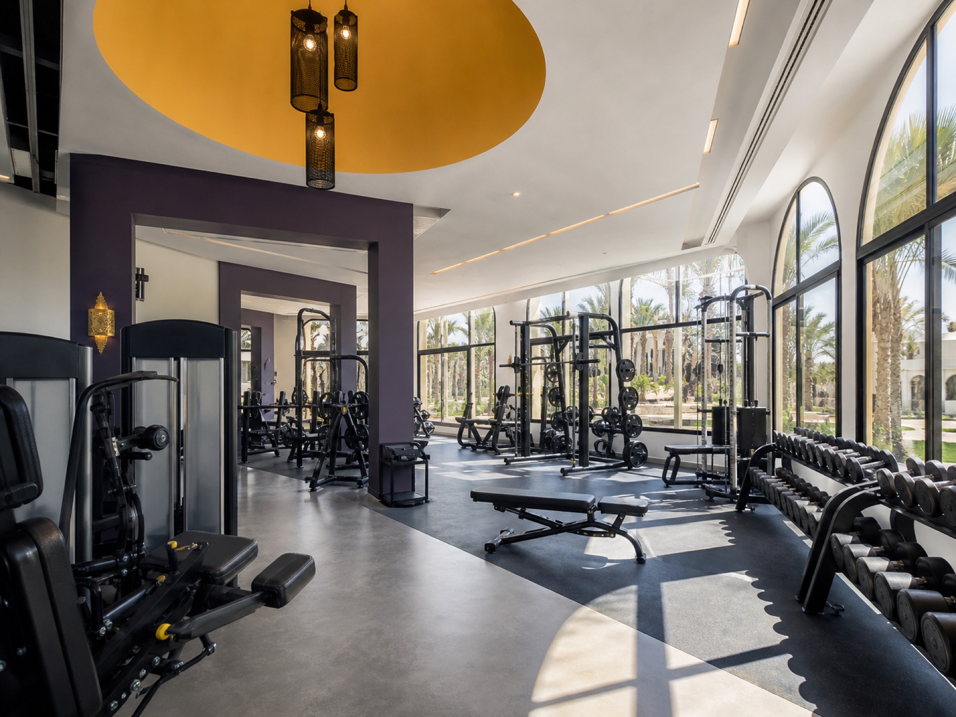 Commercial strength machines in the Moul Matériels showroom